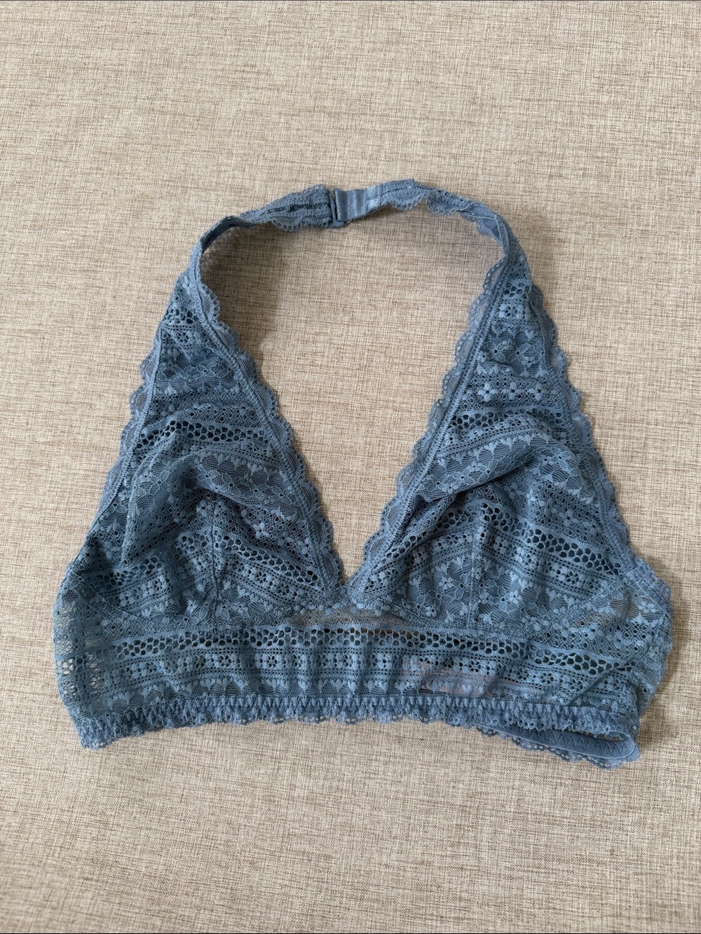 Victoria Secret‎ halter lace bralette Women’s Medium Blue unlined Lounge